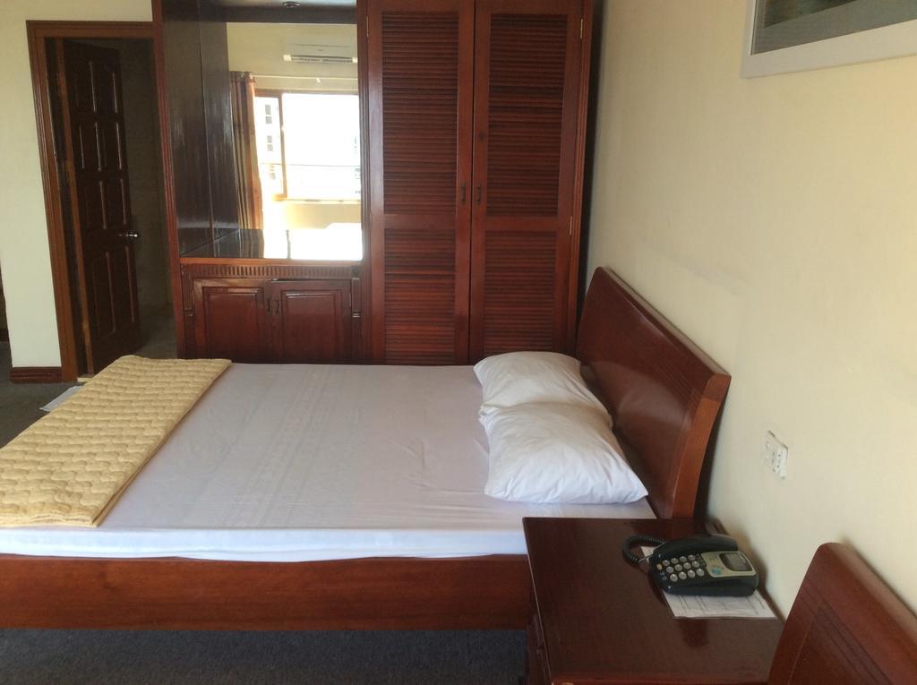 Ngoc Mai Hotel Ha Long Room photo
